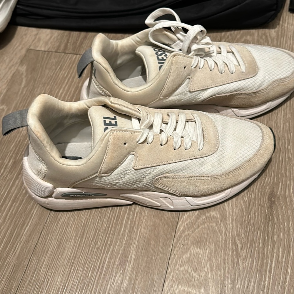 Very confortable Shoes for walking, running …